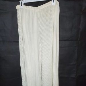 Creme Pleated Wide Leg Trousers